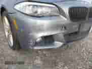 2011 BMW 5 Series 550i z VIN WBAFR9C52BC758058, wystawiony jako IAAI lot #41459632 z przebiegiem 97 556 mil mil oraz . Historia ofert i sprzedaży dostępna na DreamBid. Obrazek 6.