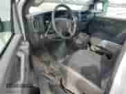 2022 Chevrolet Express Cargo с VIN 1GCWGAF76N1269055, выставлен на аукционе Copart как лот 49327425 с пробегом 32 944 миль миль и Списание • Salvage title. История ставок и продаж доступна на DreamBid. Изображение 8.
