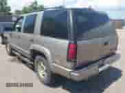 2000 Chevrolet Tahoe Z71 with VIN 1GNEK13R0YR149121, listed as a IAAI auction lot 42707035 with 289,219 mi miles and . Bid and sale history available at DreamBid. Image 3.