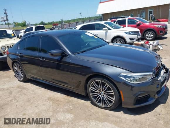 2017 BMW 5 Series 540i с VIN WBAJE5C33HG916941, выставлен на аукционе IAAI как лот 42504534 с пробегом 115 127 миль миль и . История ставок и продаж доступна на DreamBid. Изображение 13.