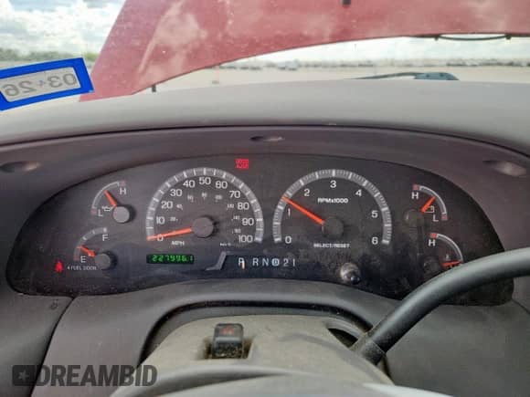 2001 Ford F-150 XL с VIN 1FTZX07241KC10908, выставлен на аукционе Copart как лот 80741335 с пробегом 227 996 миль миль и Чистый • Clean title. История ставок и продаж доступна на DreamBid. Изображение 9.