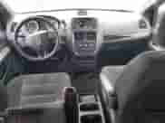 2017 Dodge Grand Caravan SE с VIN 2C4RDGBG5HR776852, выставлен на аукционе Copart как лот 84179775 с пробегом 130 882 миль миль и Списание • Salvage title. История ставок и продаж доступна на DreamBid. Изображение 8.
