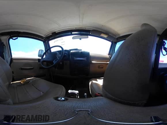 2001 Jeep Wrangler SE with VIN 1J4FA29P01P344644, listed as a IAAI auction lot 42170936 with 130,938 mi miles and . Bid and sale history available at DreamBid. Image 18.