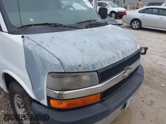 2005 Chevrolet Express Cargo Y3G Mobility с VIN 1GCHG35U951218001, выставлен на аукционе IAAI как лот 42285847 с пробегом 322 347 миль миль и . История ставок и продаж доступна на DreamBid. Изображение 12.
