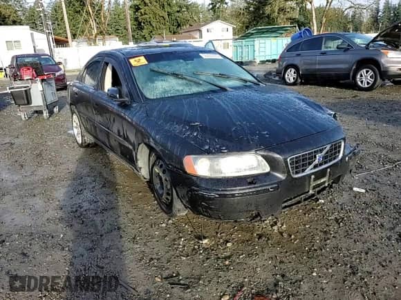2005 Volvo S60 с VIN YV1RH592652476681, выставлен на аукционе Copart как лот 50420705 с пробегом Не указан миль и Списание • Salvage title. История ставок и продаж доступна на DreamBid. Изображение 10.