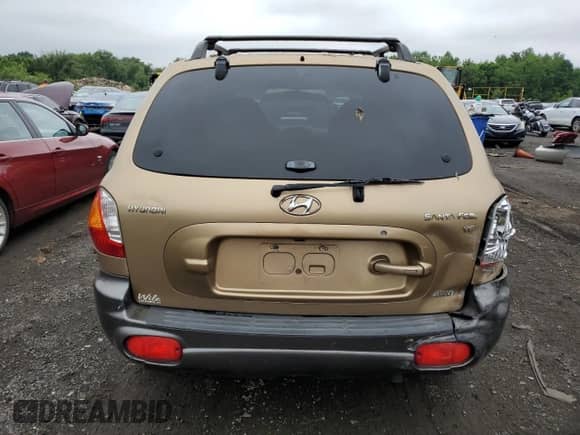 2002 Hyundai Santa Fe GLS с VIN KM8SC73DX2U318190, выставлен на аукционе Copart как лот 64256634 с пробегом 123 993 миль миль и На запчасти • Non repairable. История ставок и продаж доступна на DreamBid. Изображение 6.