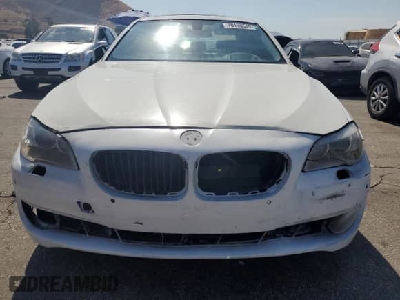 2013 BMW 5 Series 528i с VIN WBAXG5C57DD228930, выставлен на аукционе Copart как лот 70198545 с пробегом 209 178 миль миль и Чистый • Clean title. История ставок и продаж доступна на DreamBid. Изображение 5.