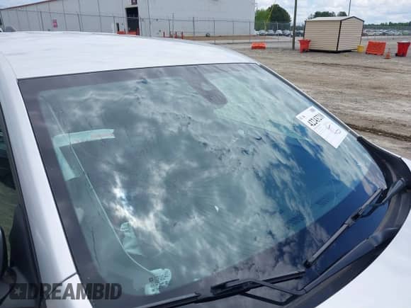 2021 Chevrolet Equinox LT with VIN 3GNAXJEV9MS161446, listed as a IAAI auction lot 42243218 with 92,451 mi miles and . Bid and sale history available at DreamBid. Image 6.