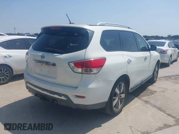 2015 Nissan Pathfinder SL с VIN 5N1AR2MN9FC607349, выставлен на аукционе IAAI как лот 43178877 с пробегом 122 743 миль миль и . История ставок и продаж доступна на DreamBid. Изображение 4.