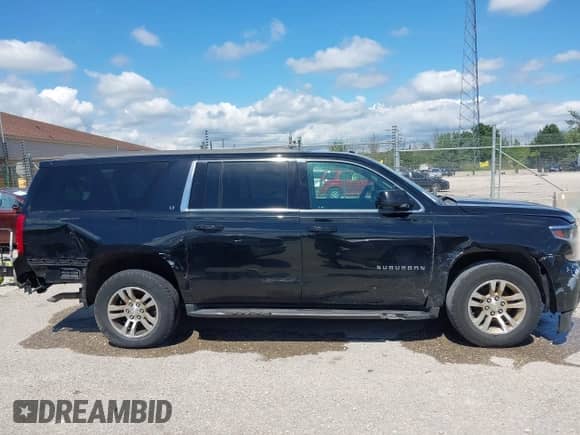 2018 Chevrolet Suburban LT с VIN 1GNSKHKC7JR269772, выставлен на аукционе IAAI как лот 42946820 с пробегом 216 359 миль миль и . История ставок и продаж доступна на DreamBid. Изображение 13.