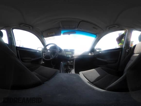 2005 Honda Accord LX с VIN 1HGCM55405A146024, выставлен на аукционе IAAI как лот 42655720 с пробегом 134 931 миль миль и . История ставок и продаж доступна на DreamBid. Изображение 18.