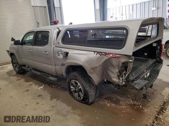 2019 Toyota Tacoma SR5 с VIN 3TMDZ5BN7KM070608, выставлен на аукционе Copart как лот 80529235 с пробегом 92 918 миль миль и Списание • Salvage title. История ставок и продаж доступна на DreamBid. Изображение 2.