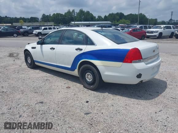2013 Chevrolet Caprice Police Police с VIN 6G1MK5U26DL820460, выставлен на аукционе IAAI как лот 42439373 с пробегом 98 130 миль миль и . История ставок и продаж доступна на DreamBid. Изображение 3.