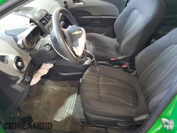 2015 Chevrolet Sonic LT with VIN 1G1JC6SG7F4182525, listed as a Copart auction lot 68107155 with 113,128 mi miles and Salvage title. Bid and sale history available at DreamBid. Image 7.