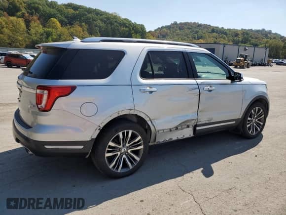 2018 Ford Explorer Platinum с VIN 1FM5K8HT9JGC23770, выставлен на аукционе Copart как лот 80616445 с пробегом 89 596 миль миль и Списание • Salvage title. История ставок и продаж доступна на DreamBid. Изображение 3.