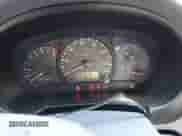 2005 Hyundai Accent GLS z VIN KMHCG45C65U607423, wystawiony jako IAAI lot #42142929 z przebiegiem 181 516 mil mil oraz . Historia ofert i sprzedaży dostępna na DreamBid. Obrazek 7.