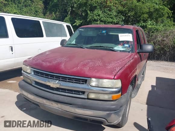 2005 Chevrolet Tahoe LT с VIN 1GNEC13TX5J210767, выставлен на аукционе IAAI как лот 42520436 с пробегом 528 704 миль миль и . История ставок и продаж доступна на DreamBid. Изображение 6.