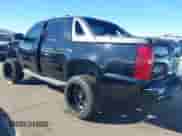 2011 Chevrolet Avalanche LT with VIN 3GNMCFE05BG140362, listed as a IAAI auction lot 41693220 with 162,800 mi miles and . Bid and sale history available at DreamBid. Image 3.