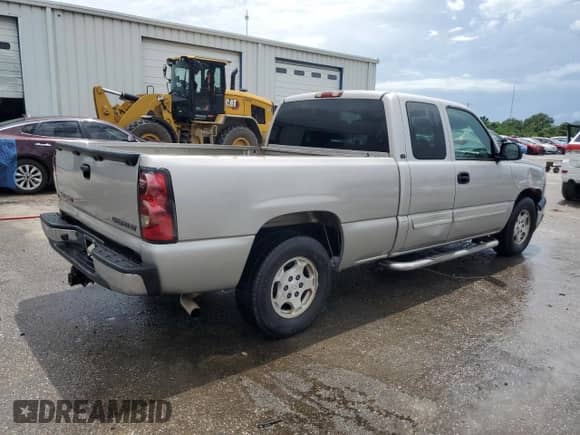 2004 Chevrolet Silverado 1500 LT с VIN 2GCEC19T541251557, выставлен на аукционе Copart как лот 61156885 с пробегом 161 707 миль миль и Списание • Salvage title. История ставок и продаж доступна на DreamBid. Изображение 3.