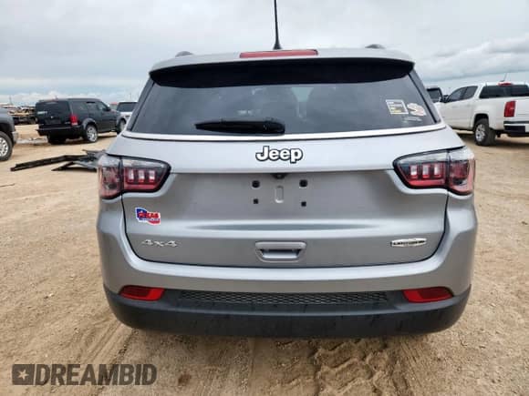 2024 Jeep Compass Latitude Lux с VIN 3C4NJDFN7RT578934, выставлен на аукционе Copart как лот 62761585 с пробегом 9 935 миль миль и Чистый • Clean title. История ставок и продаж доступна на DreamBid. Изображение 6.