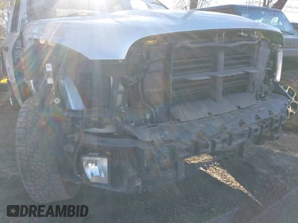 2018 Ram 1500 Tradesman с VIN 1C6RR7FT5JS186896, выставлен на аукционе IAAI как лот 41645578 с пробегом 77 869 миль миль и . История ставок и продаж доступна на DreamBid. Изображение 17.