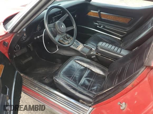 1976 Chevrolet Corvette z VIN 1737L6S401837, wystawiony jako Copart lot #49308425 z przebiegiem 93 858 mil mil oraz Czysty tytuł • Clean title. Historia ofert i sprzedaży dostępna na DreamBid. Obrazek 8.