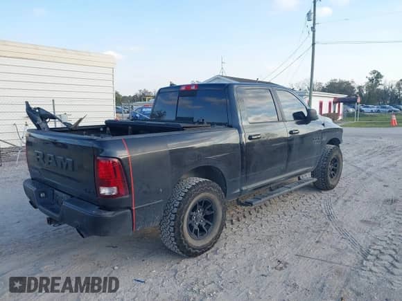 2016 Ram 1500 Rebel с VIN 1C6RR7YT7GS390945, выставлен на аукционе IAAI как лот 41642300 с пробегом 107 558 миль миль и . История ставок и продаж доступна на DreamBid. Изображение 4.