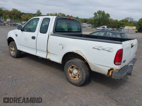 2004 Ford F-150 XL с VIN 2FTRX18W34CA61777, выставлен на аукционе IAAI как лот 43199105 с пробегом Не указан миль и . История ставок и продаж доступна на DreamBid. Изображение 3.