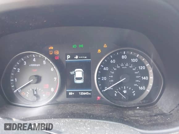 2018 Hyundai Elantra z VIN KMHH35LE6JU017924, wystawiony jako IAAI lot #42757708 z przebiegiem 123 643 mil mil oraz . Historia ofert i sprzedaży dostępna na DreamBid. Obrazek 7.