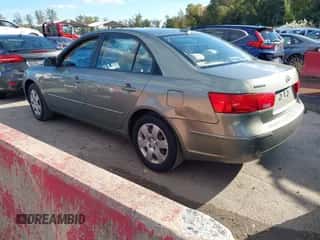 2010 Hyundai Sonata GLS z VIN 5NPET4AC6AH583675, wystawiony jako IAAI lot #43500742 z przebiegiem 228 555 mil mil oraz . Historia ofert i sprzedaży dostępna na DreamBid. Obrazek 3.