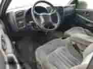 2001 Chevrolet S-10 LS Xtreme с VIN 1GCCS195518196824, выставлен на аукционе Copart как лот 71120285 с пробегом 211 391 миль миль и Чистый • Clean title. История ставок и продаж доступна на DreamBid. Изображение 8.