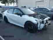 2023 Toyota Camry Hybrid XSE с VIN 4T1K31AK5PU050459, выставлен на аукционе Copart как лот 81764945 с пробегом 42 571 миль миль и Списание • Salvage title. История ставок и продаж доступна на DreamBid. Изображение 4.