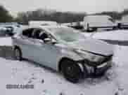 2011 Hyundai Elantra GLS z VIN 5NPDH4AE5BH013795, wystawiony jako Copart lot #41441765 z przebiegiem Nie podano mil oraz Szkoda całkowita • Salvage title. Historia ofert i sprzedaży dostępna na DreamBid. Obrazek 4.