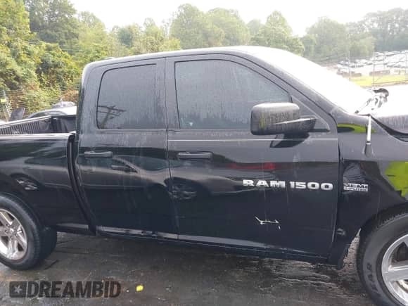 2012 Ram 1500 Tradesman with VIN 1C6RD6FT0CS156460, listed as a IAAI auction lot 43241230 with 186,040 mi miles and . Bid and sale history available at DreamBid. Image 13.