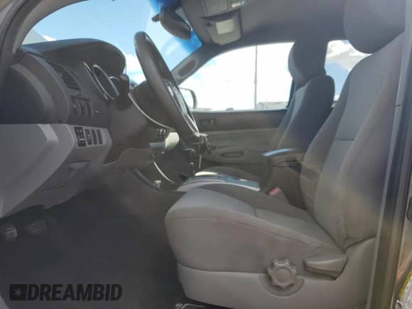 2012 Toyota Tacoma PreRunner with VIN 3TMJU4GN2CM128372, listed as a Copart auction lot 86145125 with 177,960 mi miles and Salvage title. Bid and sale history available at DreamBid. Image 7.