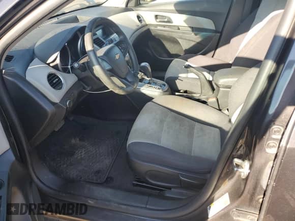 2014 Chevrolet Cruze LS with VIN 1G1PA5SHXE7226503, listed as a Copart auction lot 84429855 with 96,087 mi miles and Clean title. Bid and sale history available at DreamBid. Image 7.