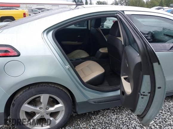 2012 Chevrolet Volt with VIN 1G1RB6E40CU128051, listed as a IAAI auction lot 42920607 with 74,535 mi miles and . Bid and sale history available at DreamBid. Image 8.