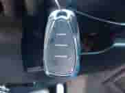 2018 Chevrolet Camaro 2SS с VIN 1G1FH1R77J0144972, выставлен на аукционе IAAI как лот 43279674 с пробегом 71 050 миль миль и . История ставок и продаж доступна на DreamBid. Изображение 11.