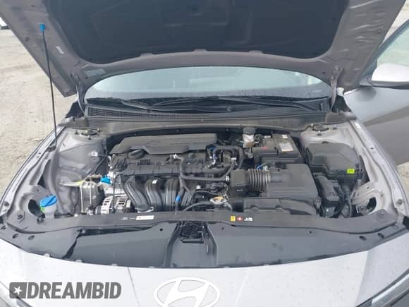 2025 Hyundai Elantra SEL Convenience с VIN KMHLS4DG1SU961445, выставлен на аукционе IAAI как лот 43326304 с пробегом 13 588 миль миль и . История ставок и продаж доступна на DreamBid. Изображение 10.