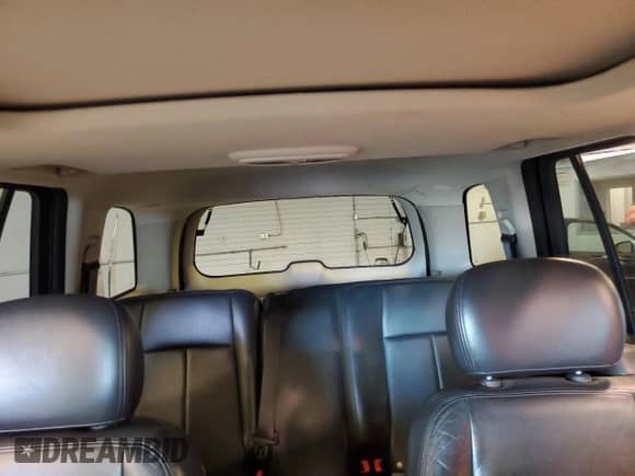2007 Chevrolet TrailBlazer LT z VIN 1GNET13M772104069, wystawiony jako Copart lot #78030214 z przebiegiem 97 198 mil mil oraz Czysty tytuł • Clean title. Historia ofert i sprzedaży dostępna na DreamBid. Obrazek 10.