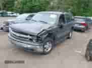 2001 Chevrolet Tahoe LT с VIN 1GNEK13T41J232566, выставлен на аукционе IAAI как лот 42243126 с пробегом 198 401 миль миль и . История ставок и продаж доступна на DreamBid. Изображение 2.