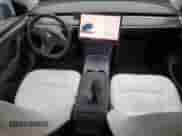 2024 Tesla Model Y Long Range with VIN 7SAYGDEE4RF986774, listed as a Copart auction lot 89833295 with 3,503 mi miles and Salvage title. Bid and sale history available at DreamBid. Image 8.