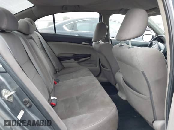 2012 Honda Accord LX z VIN 1HGCP2F31CA169658, wystawiony jako IAAI lot #43400841 z przebiegiem 284 569 mil mil oraz . Historia ofert i sprzedaży dostępna na DreamBid. Obrazek 8.