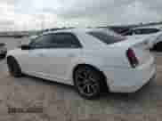 2015 Chrysler 300 S с VIN 2C3CCABT4FH739432, выставлен на аукционе Copart как лот 55140875 с пробегом 156 905 миль миль и Списание • Salvage title. История ставок и продаж доступна на DreamBid. Изображение 2.