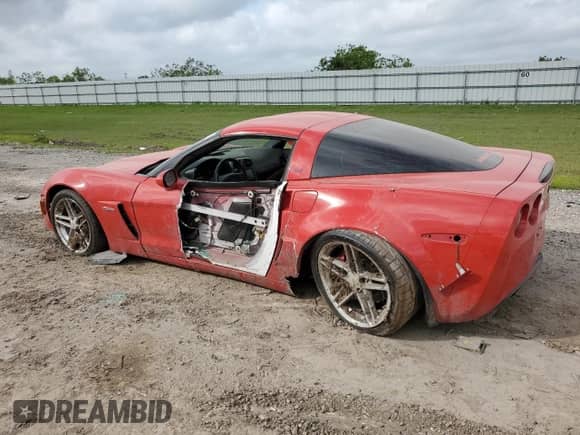2006 Chevrolet Corvette Z06 с VIN 1G1YY26E765123082, выставлен на аукционе Copart как лот 51439965 с пробегом 90 336 миль миль и Чистый • Clean title. История ставок и продаж доступна на DreamBid. Изображение 2.