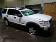 2006 Ford Explorer XLT z VIN 1FMEU73866UA07827, wystawiony jako Copart lot #46151125 z przebiegiem 219 598 mil mil oraz Czysty tytuł • Clean title. Historia ofert i sprzedaży dostępna na DreamBid. Obrazek 4.