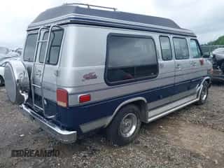 1986 Chevrolet Chevy Van с VIN 1GBEG25H0G7181134, выставлен на аукционе IAAI как лот 42687174 с пробегом 13 490 миль миль и . История ставок и продаж доступна на DreamBid. Изображение 4.