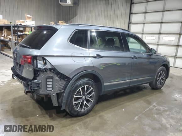 2020 Volkswagen Tiguan SE с VIN 3VV2B7AX1LM116074, выставлен на аукционе Copart как лот 66717255 с пробегом 76 400 миль миль и Списание • Salvage title. История ставок и продаж доступна на DreamBid. Изображение 3.