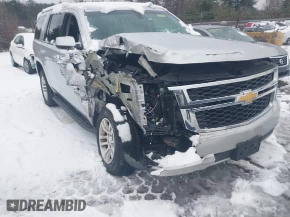2017 Chevrolet Tahoe LS с VIN 1GNSKAKC0HR357211, выставлен на аукционе IAAI как лот 40977181 с пробегом Не указан миль и . История ставок и продаж доступна на DreamBid. Изображение 6.