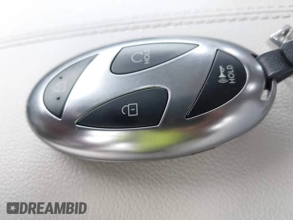 2025 Hyundai Tucson with VIN 3KMJA3DE5SE008644, listed as a IAAI auction lot 42446485 with 12,427 mi miles and . Bid and sale history available at DreamBid. Image 11.